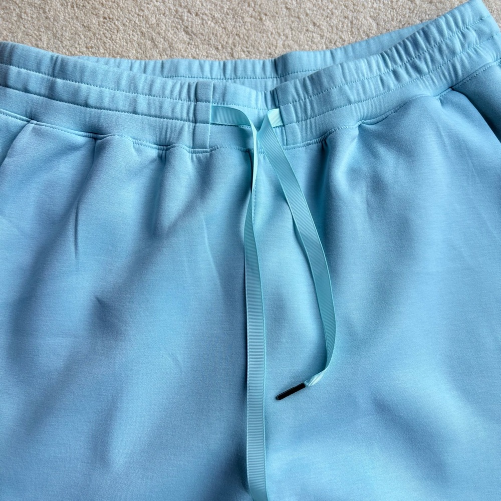 Dear Scarlett Aqua Sweatpants Relaxed Fit Elastic Cuffs - Picture 3 of 5